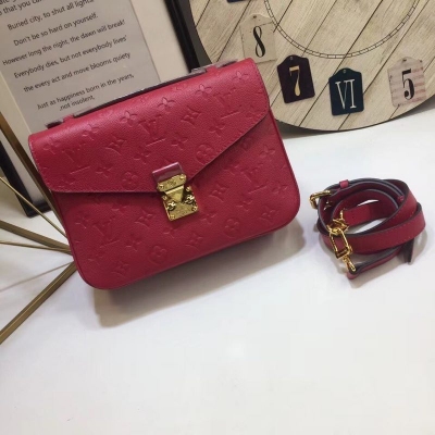 LV Pochette Metis 郵差包 荔枝紋牛皮 M4...