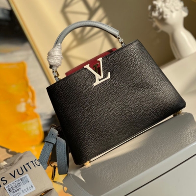 LOUIS VUITTON Capucines BB小號手袋...