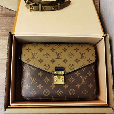 LV路易威登 MX版本 Pochette Métis 拼色郵...