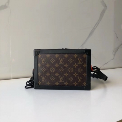 LV路易威登 Soft Trunk 老花盒子包 M44478