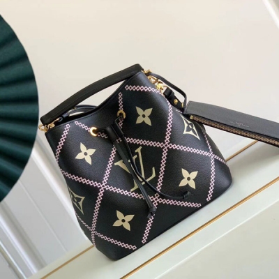 LV路易威登 NéoNoé 刺繡原廠皮黑色水桶包 M4602...
