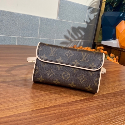 LV路易威登 中古经典老花小號腰包 M51855
