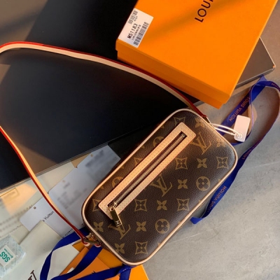 LV路易威登 Vintage 中古款老花開口笑小號腋下包 M...
