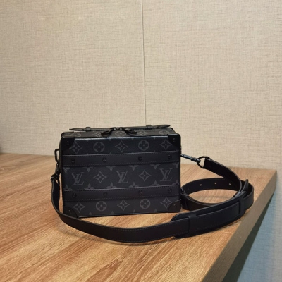 LV路易威登 Handle Soft Trunk 黑花男士盒...