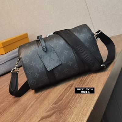 LV路易威登 CITY KEEPALL 男士黑花枕頭包 M4...
