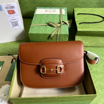 GUCCI古馳 馬銜扣1955系列 棕色平紋馬鞍包 6022...