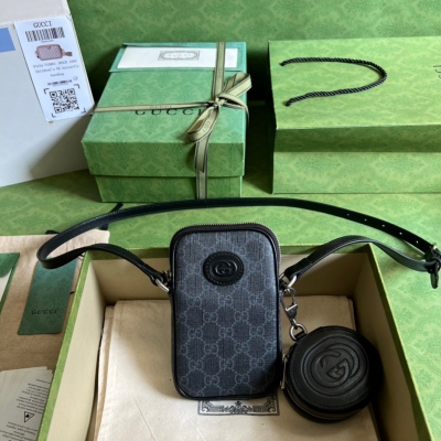 GUCCI古馳 GG 經典帆布男士手機包 700959