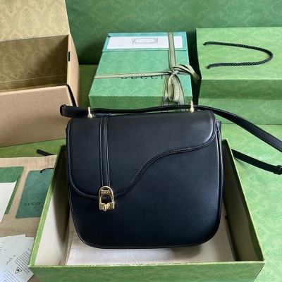 GUCCI古馳 黑色全皮馬術風格肩背包 740988