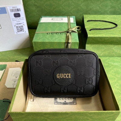 GUCCI古馳 網格立方體黑色尼龍手拿包 701092