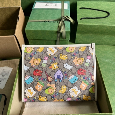 GUCCI古馳 Pikarar 動物印花洗漱包 736753