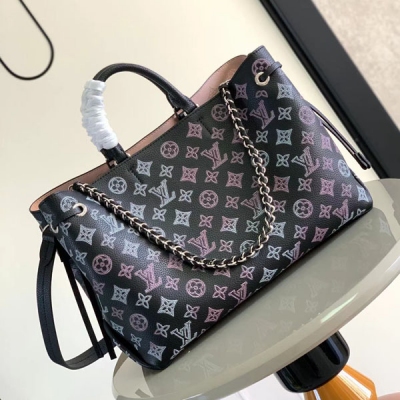 LV路易威登 BELLA TOTE 鏤花穿孔牛皮手提袋 M5...