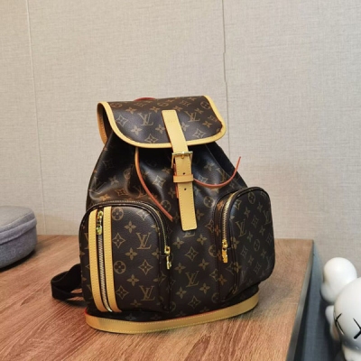 LV路易威登 男女同款老花中古雙肩包 M40107