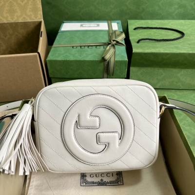 GUCCI古馳 Gucci Blondie系列白色全皮流蘇小...