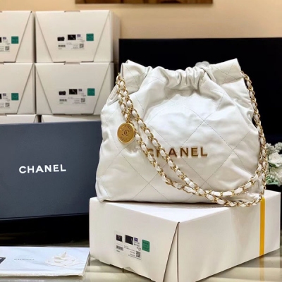 CHANEL香奈兒 白色金扣原廠小牛皮火爆22 bag垃圾袋...