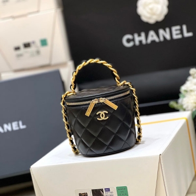 CHANEL香奈兒 2022A 黑色小羊皮手柄化妝包 AP2...