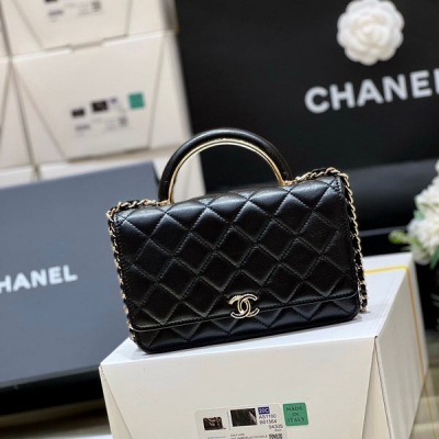 CHANEL香奈兒 2022A 手柄woc小羊皮發財包 AP...