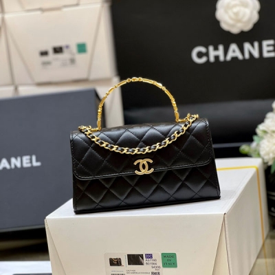 CHANEL香奈兒 橫款小羊皮金扣Kelly琺瑯手柄包 AP...