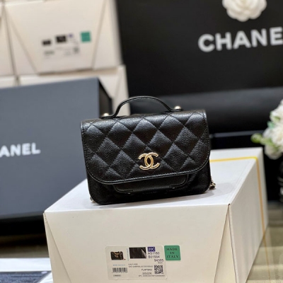 CHANEL香奈兒 黑色荔枝牛皮mini郵差小包 AP291...