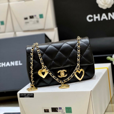 CHANEL香奈兒 CF限量版大號黑色愛心吊墜鏈條包 AS3...