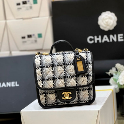 CHANEL香奈兒 2022k 女士毛呢豆腐郵差包 AS36...