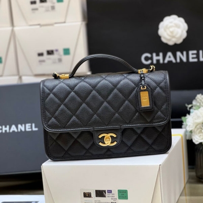 CHANEL香奈兒 2022k 黑色荔枝牛皮實用郵差包 AS...