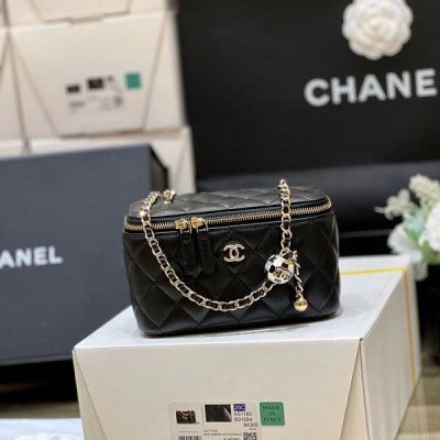 CHANEL香奈兒 獨家黑色羊皮足球長盒子 AP2303