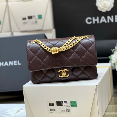 CHANEL香奈兒 小號酒紅羊皮小金柱調節包 AS3393