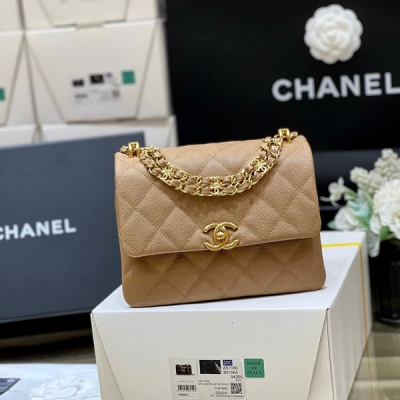 CHANEL香奈兒 奶茶色荔枝牛皮雙c鏈方胖子 AS3580