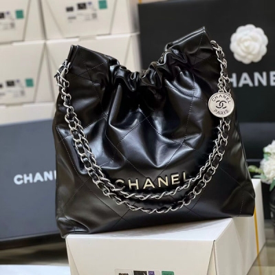 Chanel香奈兒 火爆全球 22 bag 原廠小牛皮黑銀小...