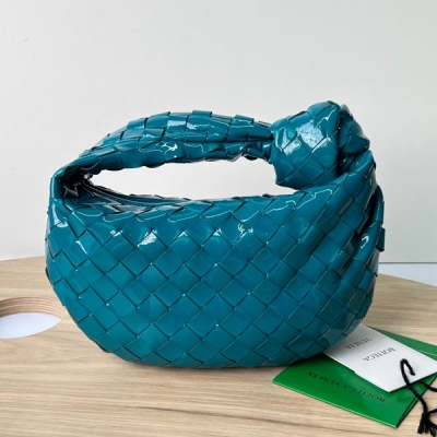 Bottega Veneta Mini Jodie 新做法漆...