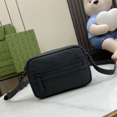 GUCCI古馳 黑色GG橡膠效果迷你男士包袋 771321