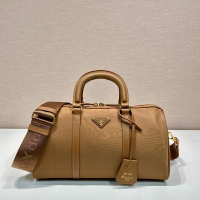 PRADA普拉達 Re-Nylon 爆款尼龍新款手提包 1B...